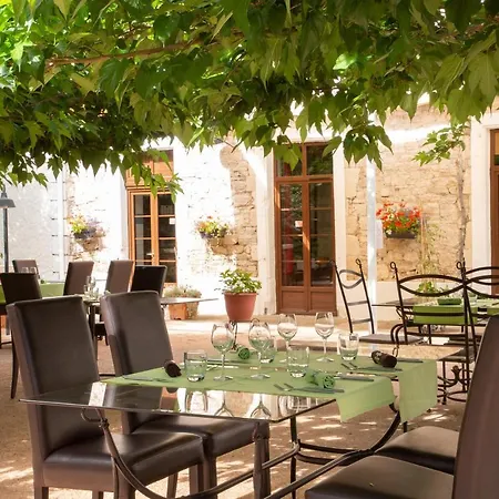 Couette-café D'hôtes Au Jardin Des Saveurs 2*